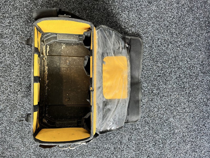 DEWALT TSTAK Rigid Covered Tool Bag Carousel 2