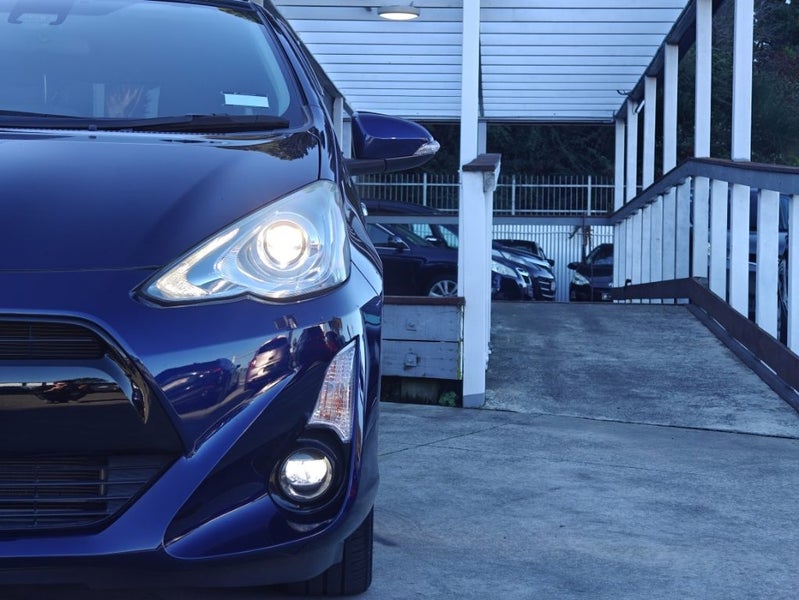 2017 Toyota Aqua S Style Black/ Push Start/ Rev...64795442842114114