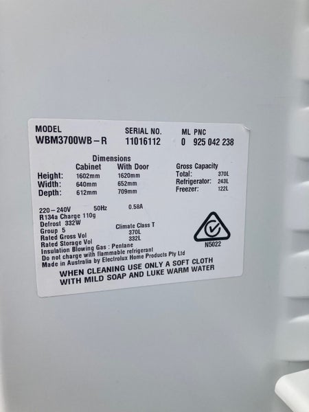 Westinghouse Fridge Freezer Carousel 11
