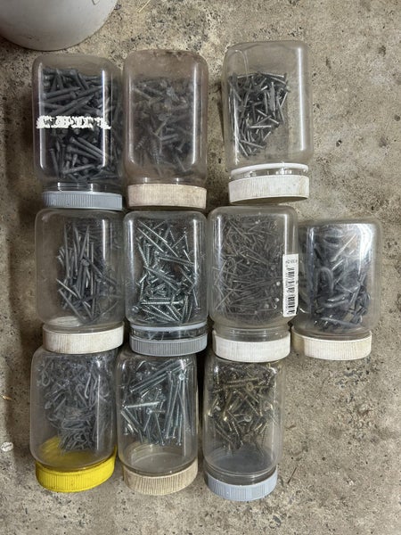 Bulk lot screws, nails, z nails, dyna bolts Carousel 5