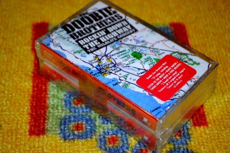 THE DOOBIE BROTHERS Rockin' Down the Highway [LIVE] DOUBLE CASSETTE TAPE Carousel 3