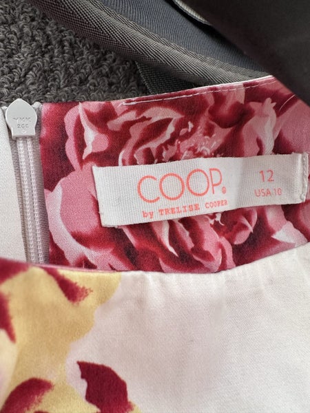 Crop cocktail dress Carousel 3