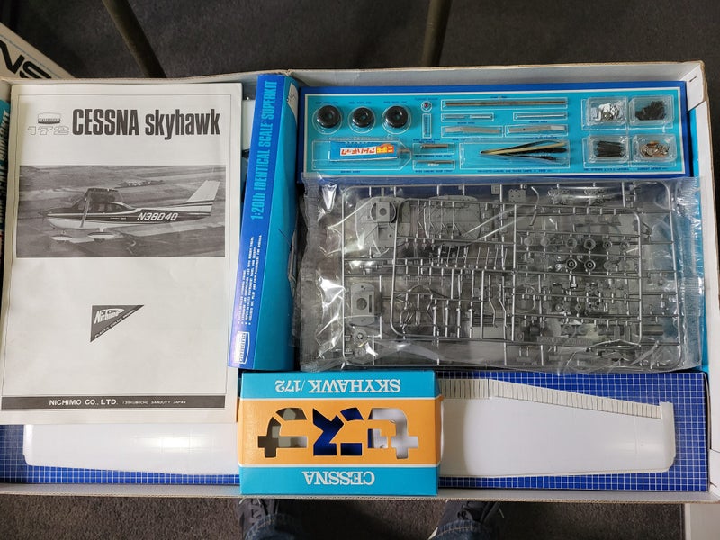 1/20 scale cessna sky hawk62863240195842112