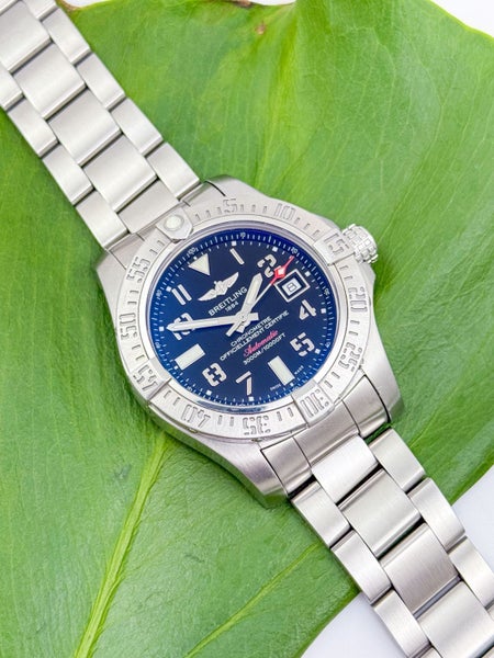 Breitling Avenger SEAWOLF 3000m Steel Automatic Mens Wristwatch Ref A17330 B&P Carousel 1