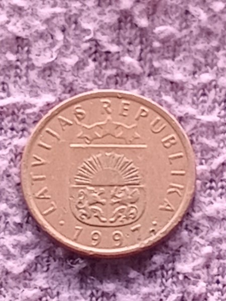 Latvia , 1997 , one santims Carousel 1
