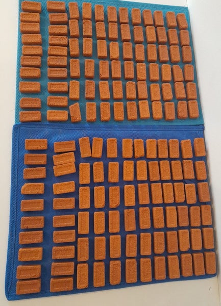 $1 RESERVE BULK LUKE ADAMS POTTERY KIDDY BRICKS/KIDDIBRICK 160 BRICKS Carousel 1