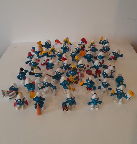 $1 RESERVE BULK SMURFS COLLECTION! Carousel 1