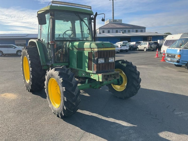 John Deere 4x4 FEL (WRE) Carousel 2