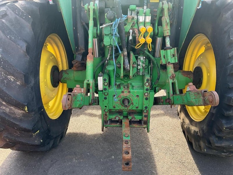 John Deere 4x4 FEL (WRE) Carousel 20