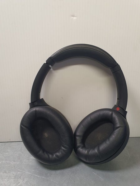 Sony WH-1000XM4 Bluetooth Headphones Carousel 2