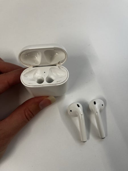 Apple AirPods (2nd Gen) – $1 Reserve Carousel 1