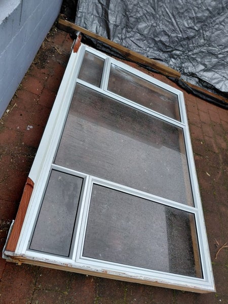 Single glazed Aluminum Window $1 Res Carousel 1