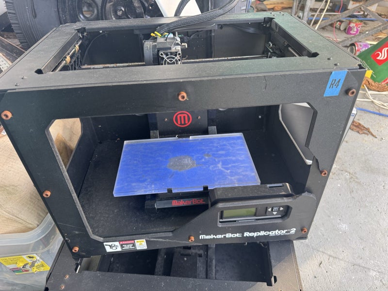 Makerbot 3D printers x 2 Carousel 2