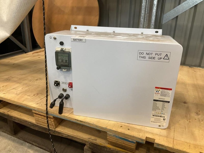 Sunvolt r10 battery Carousel 1