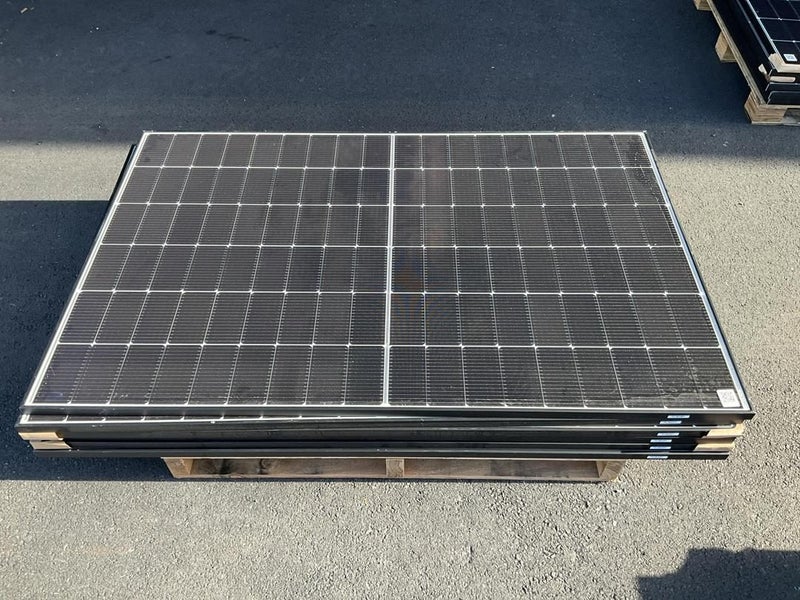 6x JA solar panels Carousel 2