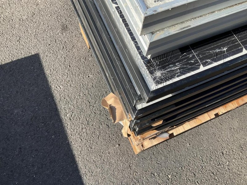 17x damaged solar panels Carousel 7