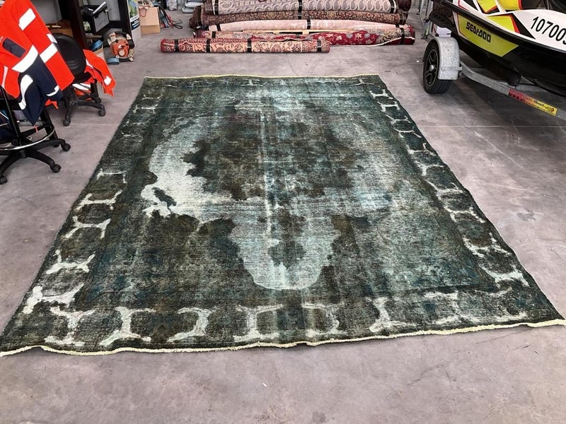 Persian Rug 14 Carousel 1