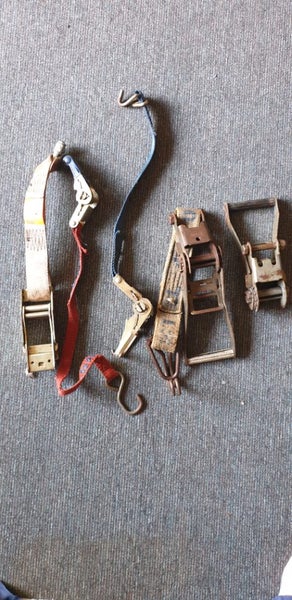 Ratchet Straps Carousel 1