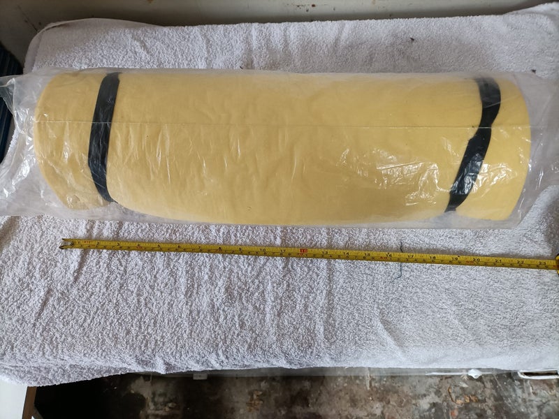 Yoga mat, bed roll Carousel 2