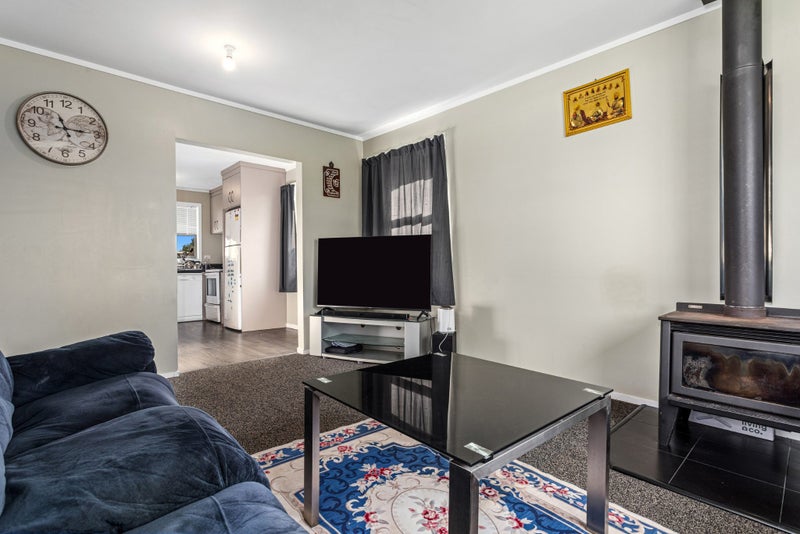 Image 1 of 20