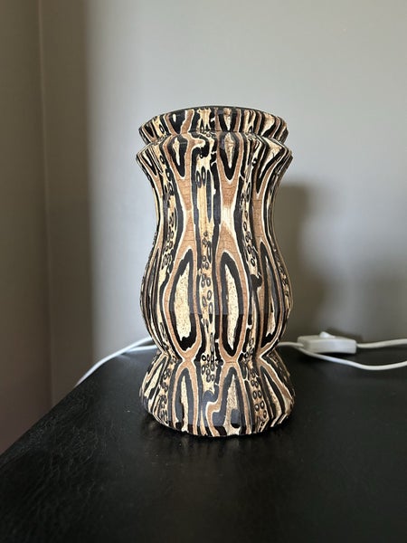 Ponga vase Carousel 1