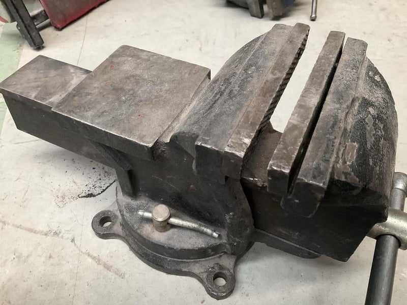 Large Vice SCA - Unknown Rating - Swivel base Carousel 6