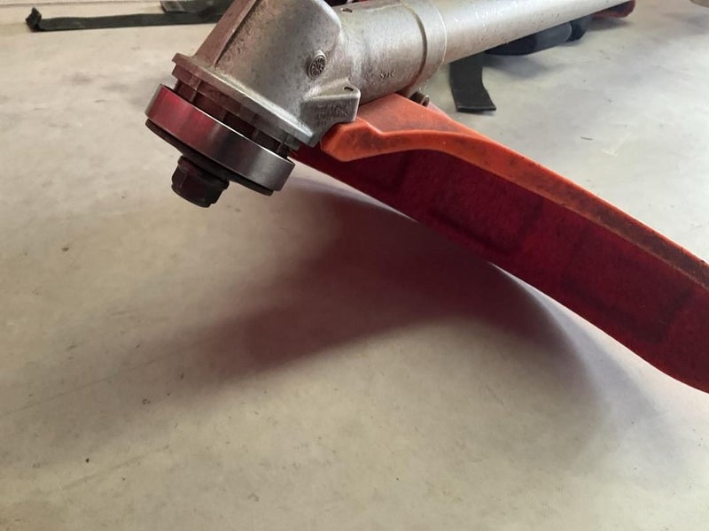 Stihl - FS 560 C Petrol Brushcutter Carousel 7