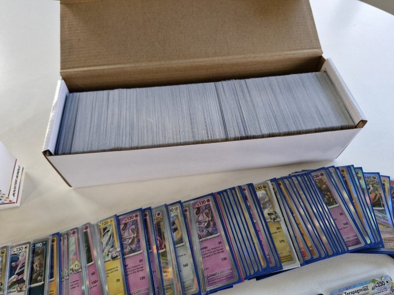 MASSIVE $1 Reserve Pokémon TCG Bulk Lot – 1500+ Cards! Carousel 9