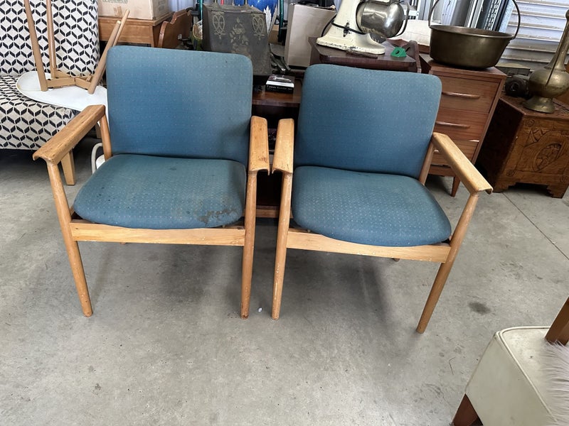 !!! Mid Century Finn Juhl Design Armchairs x 2 Carousel 2