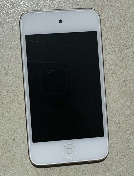 iPod touch white Carousel 1