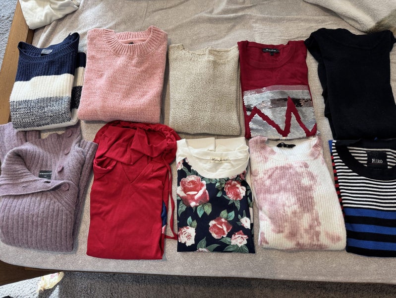 Bulk 10 winter long sleeve tops size S Carousel 1