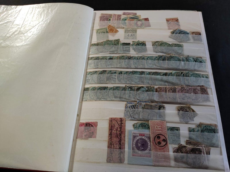 INDIA SUPER DUPER BULGING RED ALBUM (M/U) $1 S/R!!!!!!!! Carousel 2