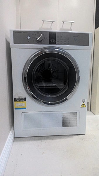 F&P 7kg Vented Dryer Carousel 1