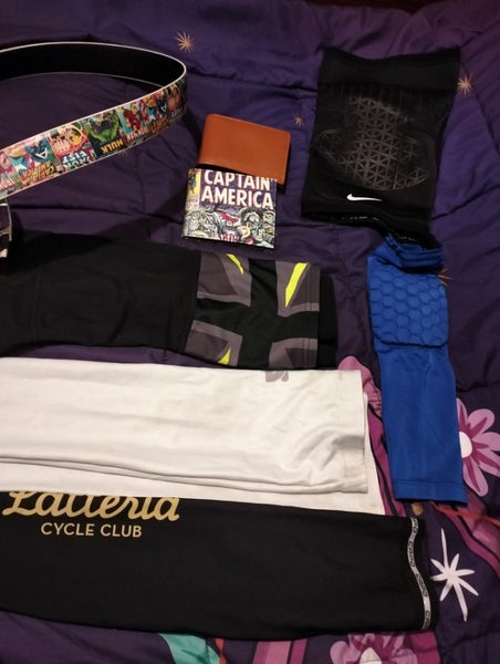 Massive Bulk of Clothing and Shoes Carousel 10