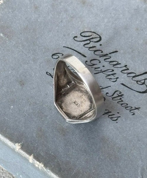 $1 reserve// Vintage 835 Stamped Silver Monogram Signet Ring Carousel 3