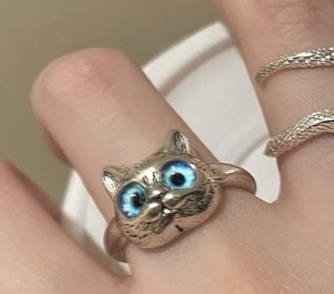 Charming Cat Eye Ring – Adjustable with Mesmerizing Blue Eyes Carousel 2