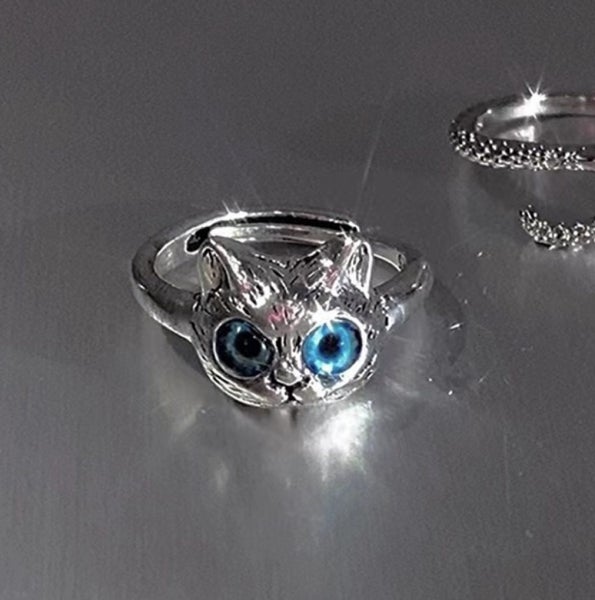 Charming Cat Eye Ring – Adjustable with Mesmerizing Blue Eyes Carousel 9