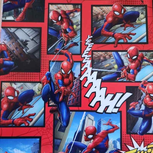 Thomas Online Spiderman Wrapping Paper - Folded Carousel 1