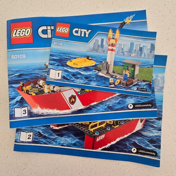 LEGO City - 60109 - Fire Boat Carousel 7