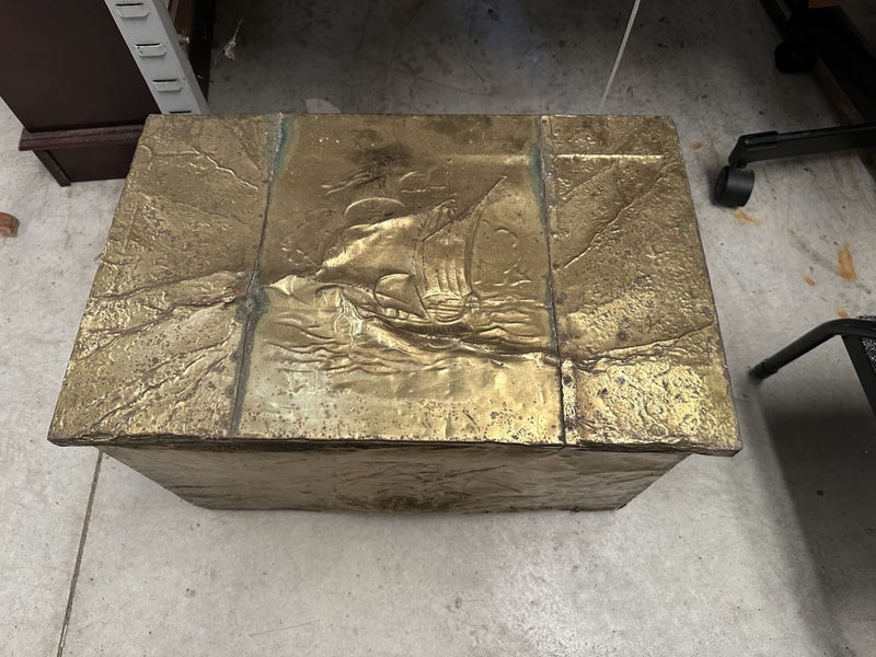 Beaten Brass Wood Box Carousel 2