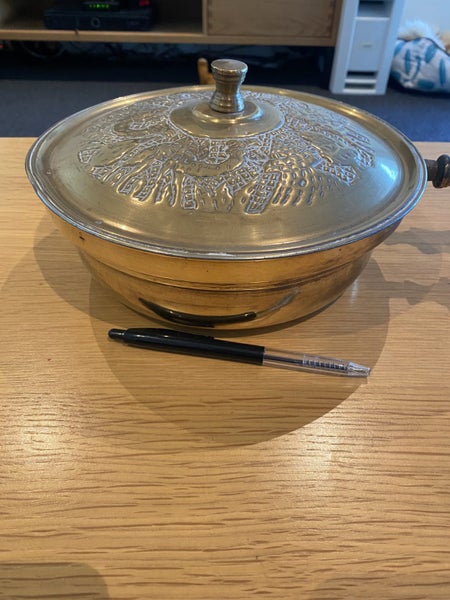Brass Pan/Pot with Lid Carousel 1