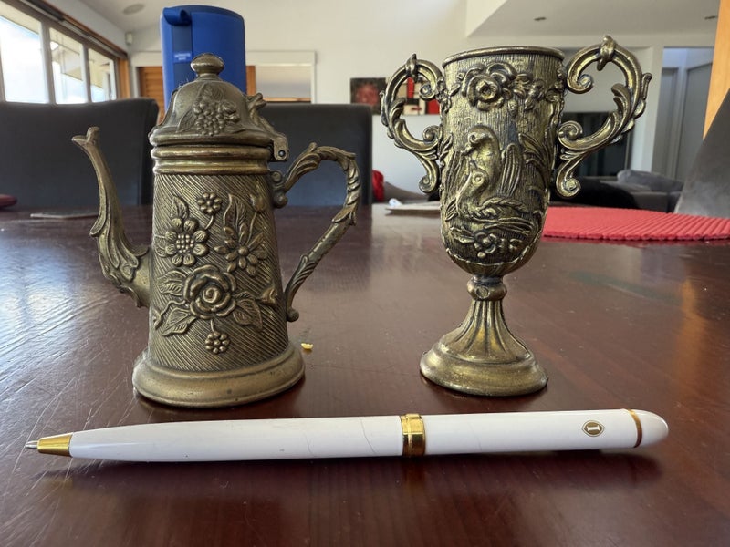 Brass Miniatures (2 pieces) Carousel 1