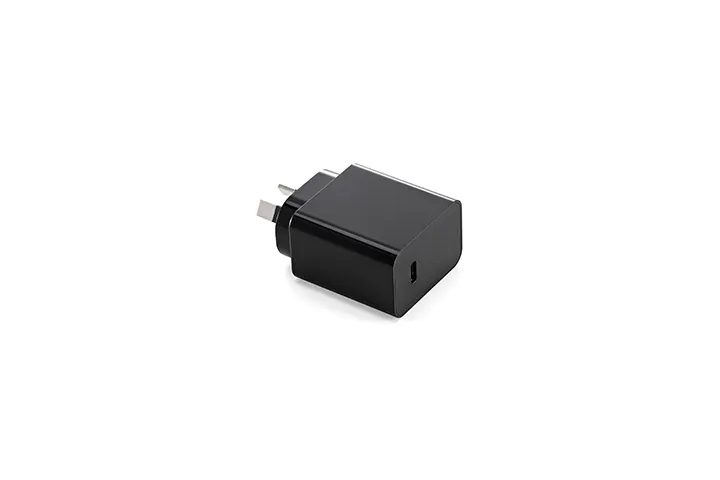 DJI 30W USB-C Charger (NZ) Carousel 2