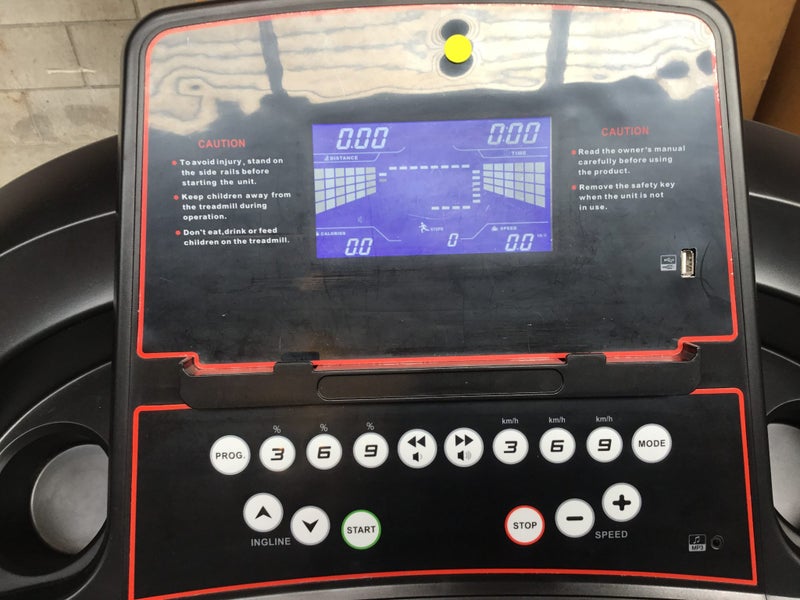 TREADMILL-FAMOUS RAPTOR R5 (NATION WIDE DELIVERY AVAILABLE) Carousel 2
