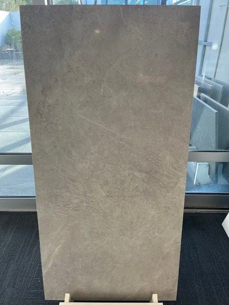 LARGE FEATURE TILES 1200X600 - 2 TILES/1.44m2 - $1 NO RES! Carousel 3