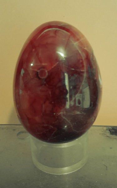EGG HIGHLY POLISHED , LARGE JASPER EGG WITH STAND. LOT 1 Carousel 2