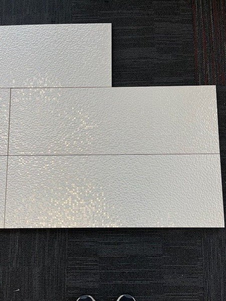 SPANISH FEATURE TILES 1000X333 - 5 TILES/1.665m2 - $1 NO RES! Carousel 2