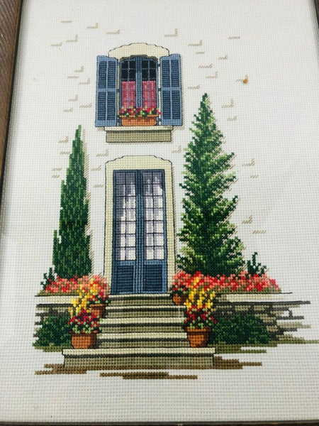Framed Needlepoint - Door Scene (21011)62972918422914111