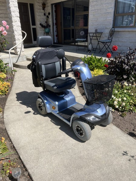 Mobility scooter62863229434753111