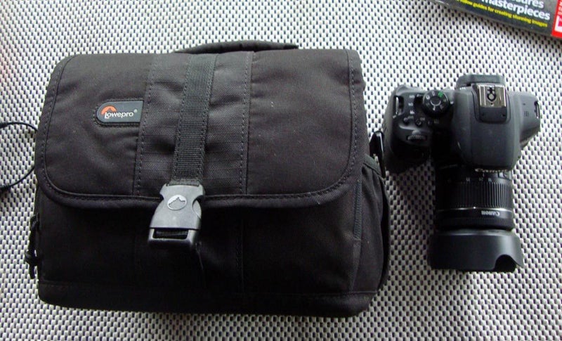 CANON 850D - Shutter Count Only 6% -LATEST MODEL!62863849281923111
